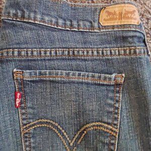 Womens Levis 515 Bootcut  Size 12L